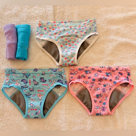 Hanes 2T–3T toddler girls training underwear - Picture 2 of 4